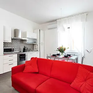 Housmart Bondi 61 Bologna